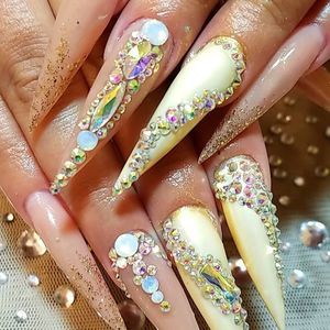 Meet your Posher, Roxana